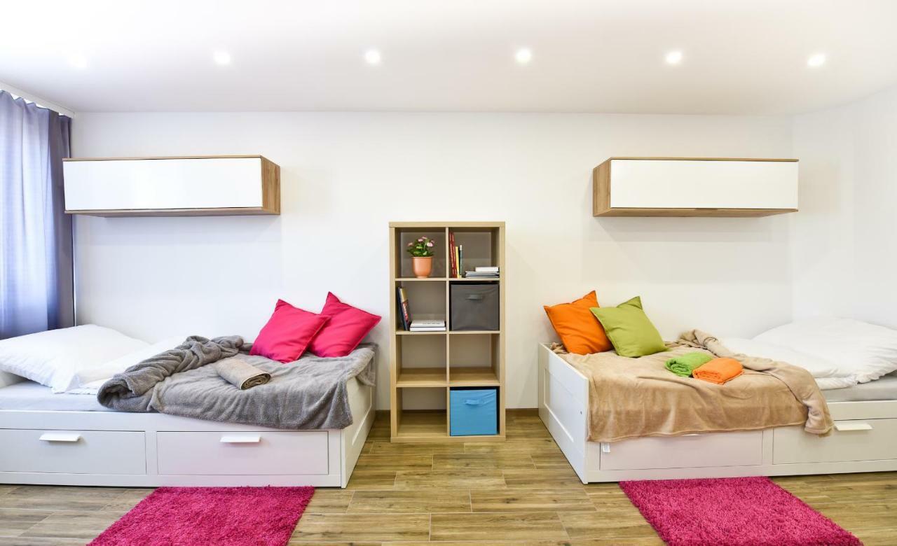 Apartament Centrum Z Miejscem Parkingowym Torun Exterior photo